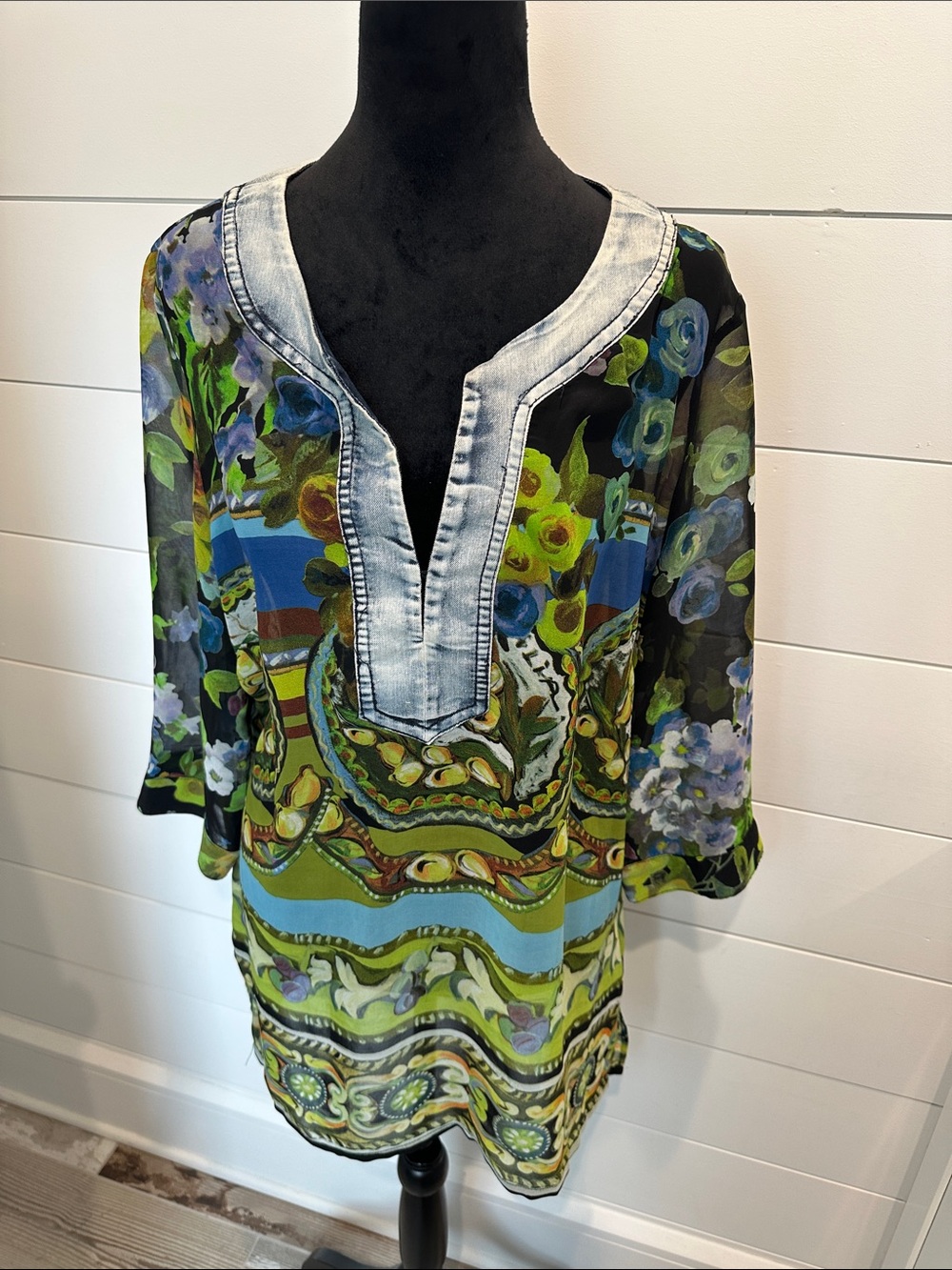 Floral Boho V-Neck Tunic Top - Green & Blue